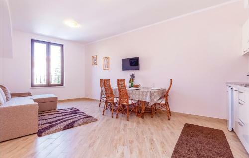 Holiday Apartment Novi Vinodolski 3