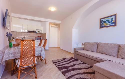 Holiday Apartment Novi Vinodolski 3