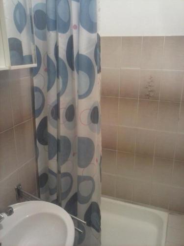 Hostal Apartments With A Parking Space Banjol (Rab) - 11021