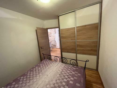 Apartment Old Town Ivo