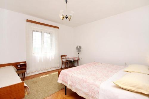 Apartment Zavala 593a
