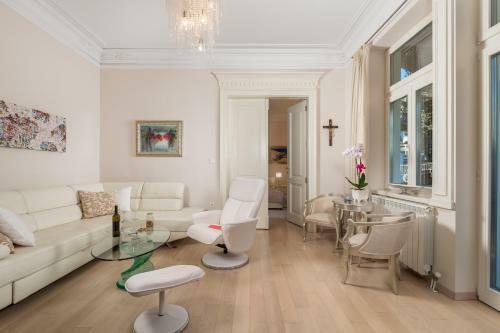 Villa Sokol Apartments Opatija Center