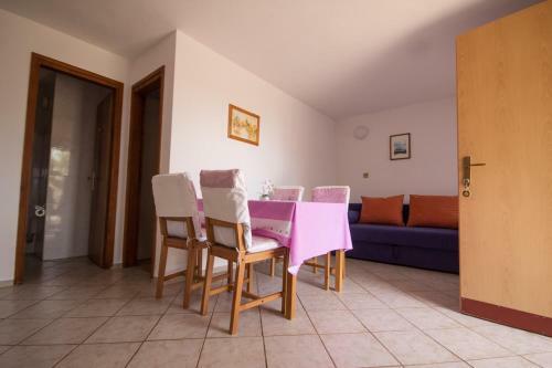Apartments Mara