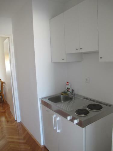 Apartments Lucac Manus