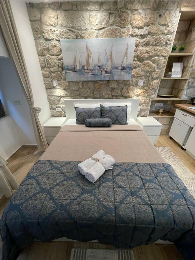 Hostal Placeta Apartments