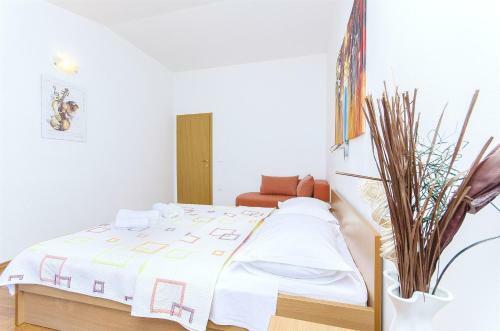 Hostal Apartments Kunac