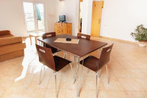 Apartment Razanac 5885a