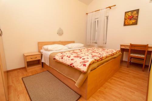 Hostal Guesthouse Villa Irena