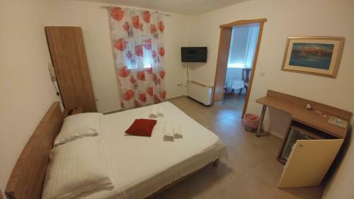 Bed & Breakfast Pansion Karoca