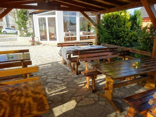 Hostal Apartments And Rooms Kristina