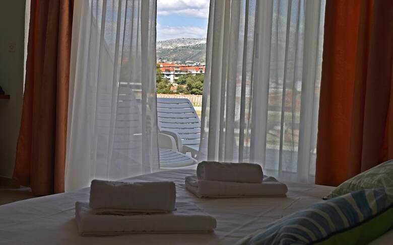 Hostal Pansion Epetium