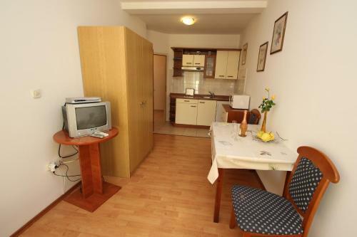 Apartments Jelovac