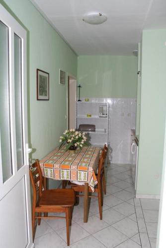 Apartment Podgora 2615e