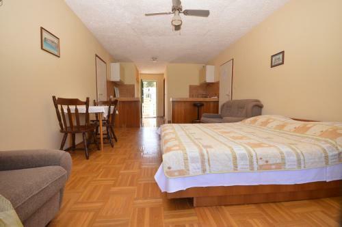 Apartments Ana