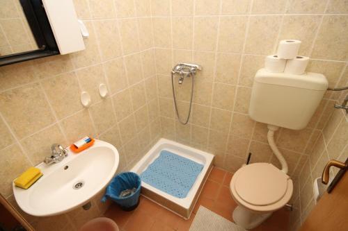 Apartment Podgora 6670a