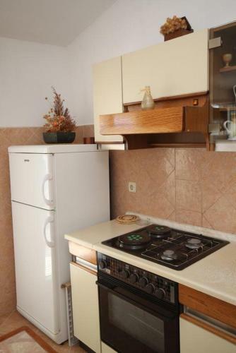 Apartment Podgora 6670a