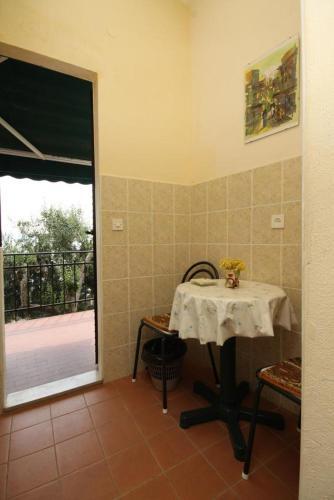 Apartment Podgora 6670a