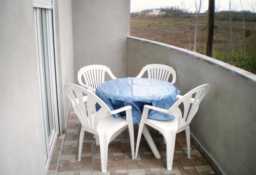 Apartment Privlaka 667b