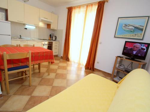Apartment Mare.1