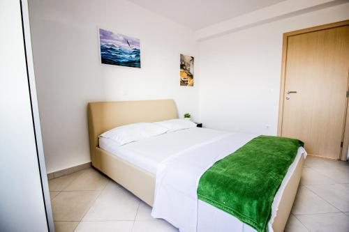 Apartment Milka 1