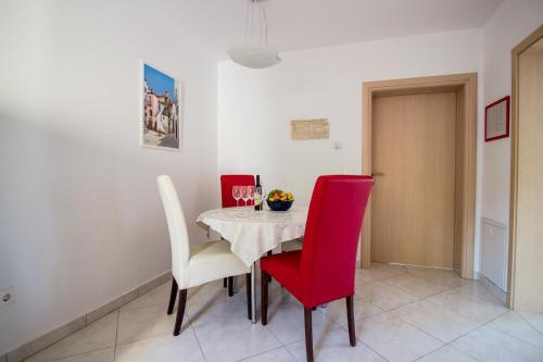 Apartment Milka 1