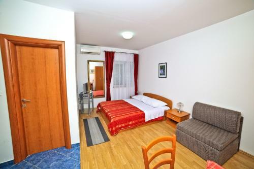 Apartments Bozikovic
