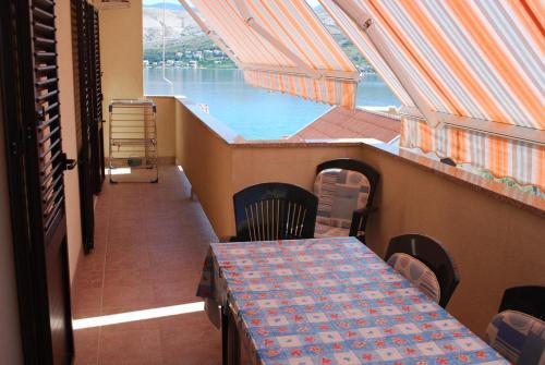 Apartment Pag 11487b