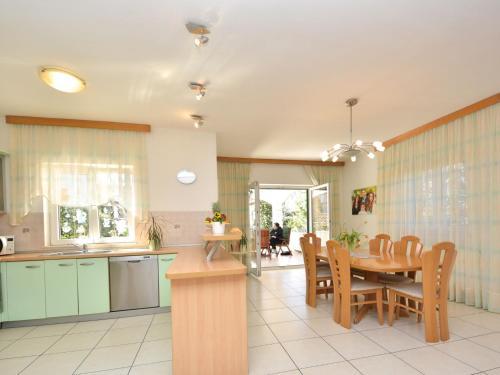 Holiday Home Bila Vila