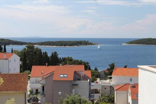 Apartments With A Parking Space Hvar - 5719