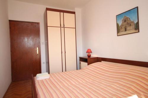 Apartment Pag 6467b