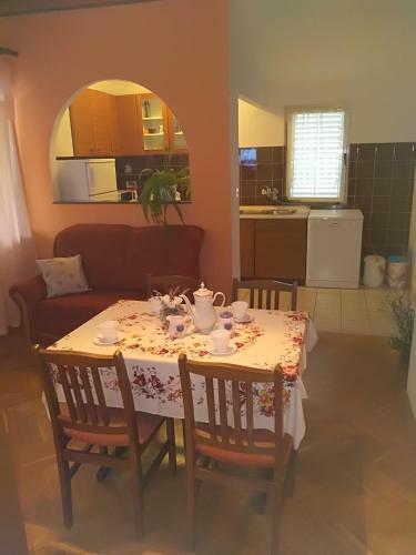 Kampor Apartment 7