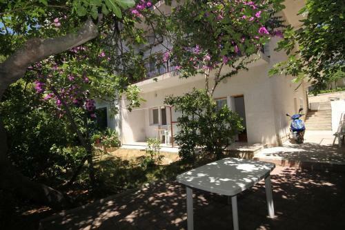 Hostal Double Room Podgora 6790a