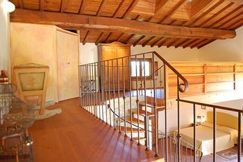 Hotel Locanda Vesuna