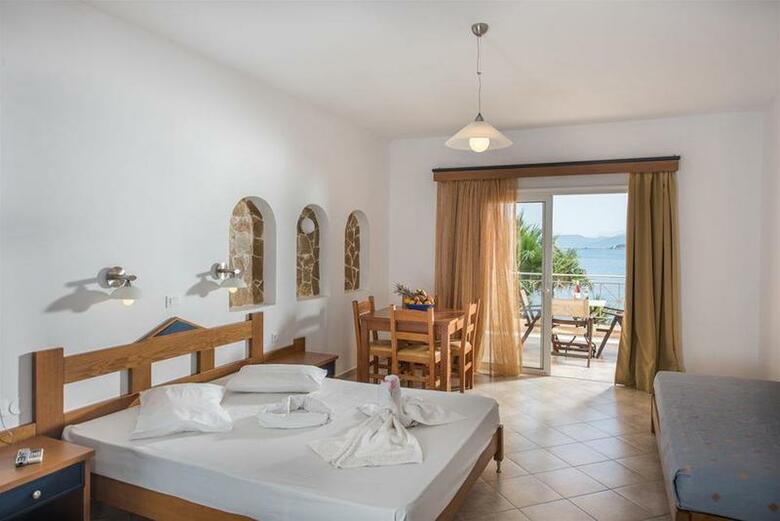 Balos Beach Hotel
