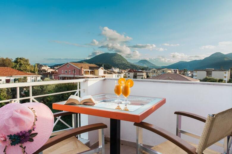 Hotel Cosmopol Studios