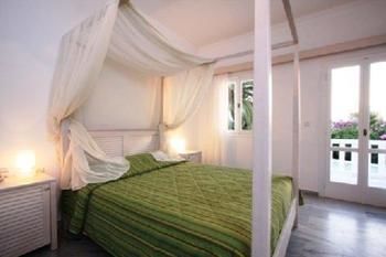 Narges Hotel