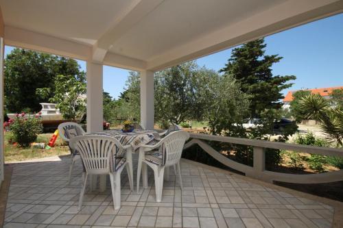 Apartment Novalja 6490c