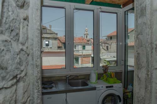 Devivi Apartments