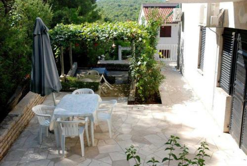 Hostal Guest House Alek