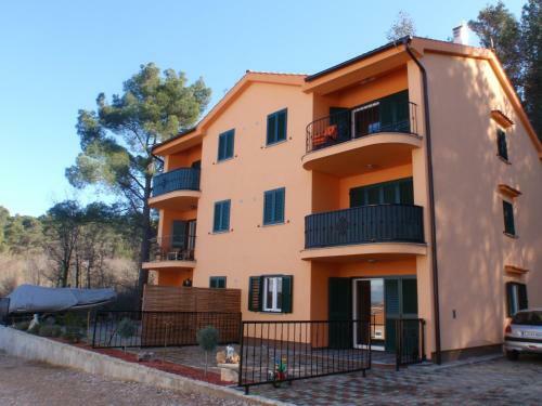 Apartment Mijos