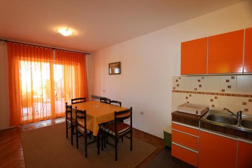 Silo Apartment 14