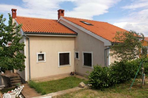 Apartment Njivice 5362c