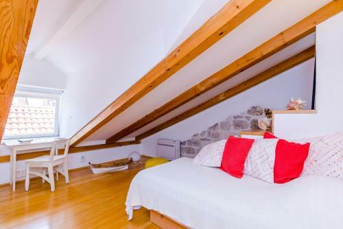 Apartment Domino 18