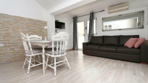 Apartments Skako