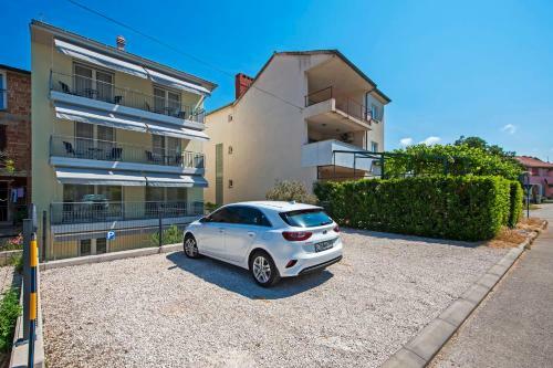 Apartments Anamar