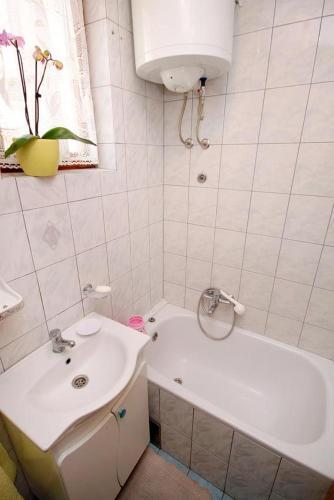 Apartment Selce 2383d
