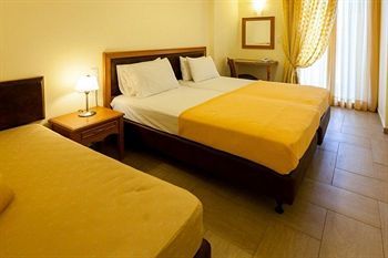 Pantheon City Hotel