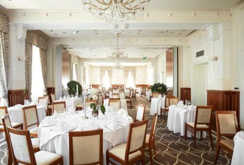Hotel Bristol By Ohm Group