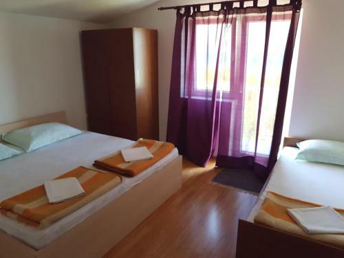 Apartments Bule