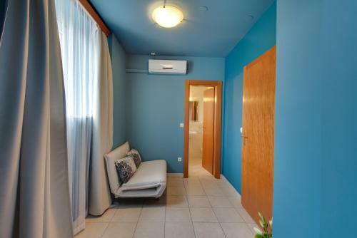 B&B Galija